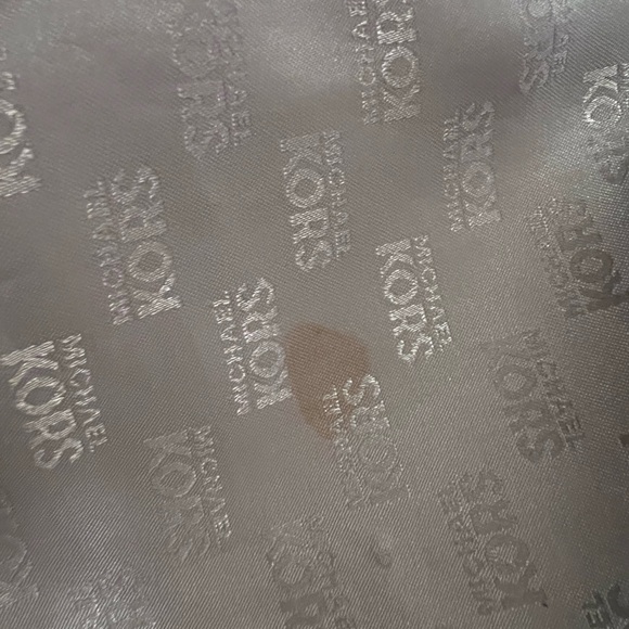 Michael Kors Ludlow Satchel - Picture 17 of 17